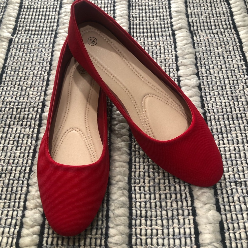 Round Toe Slip on Ballet Flat Shoes